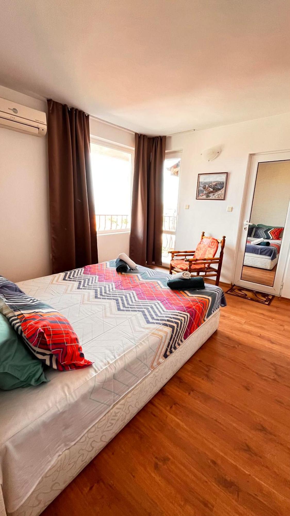 Guest House Villa Stefi โซโซโปล ภายนอก รูปภาพ