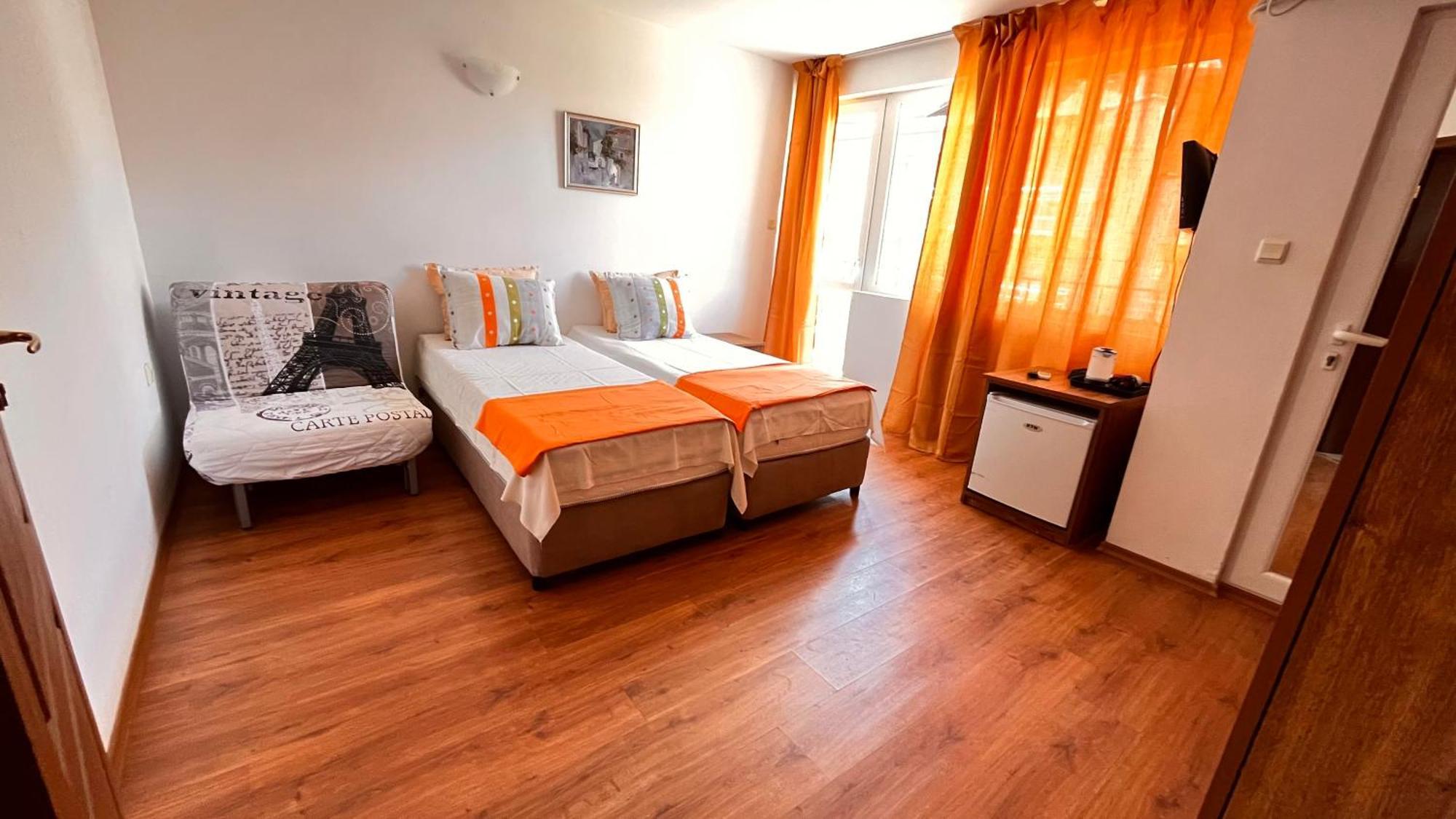 Guest House Villa Stefi โซโซโปล ภายนอก รูปภาพ